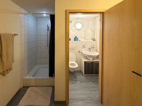 Exklusive 4.5-Zimmer-Gartenwohnung mit Wintergarten