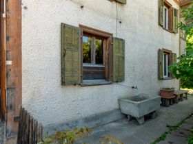 Charmantes Wohnhaus mit Scheune und Baulandreserve