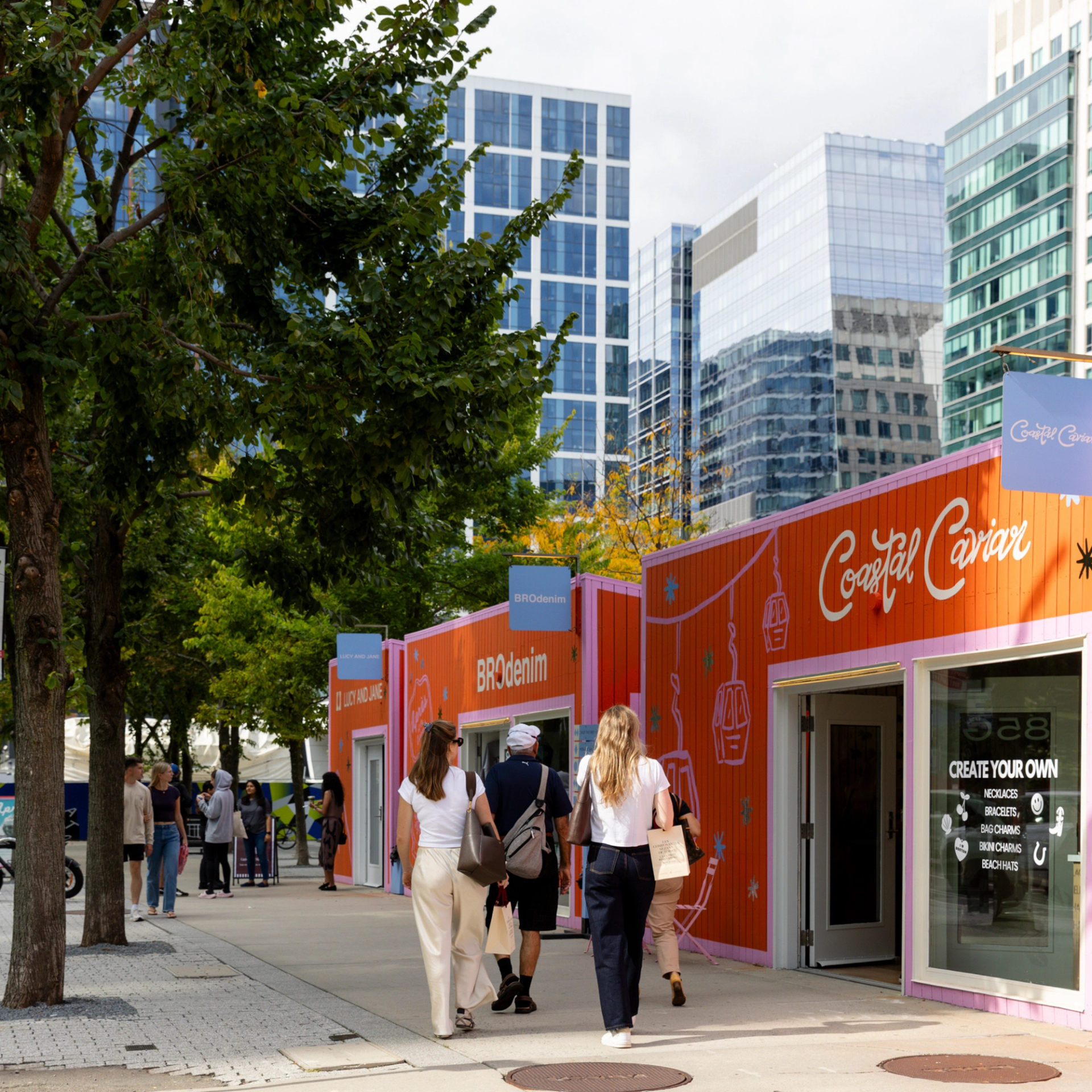 Aprés At The Current