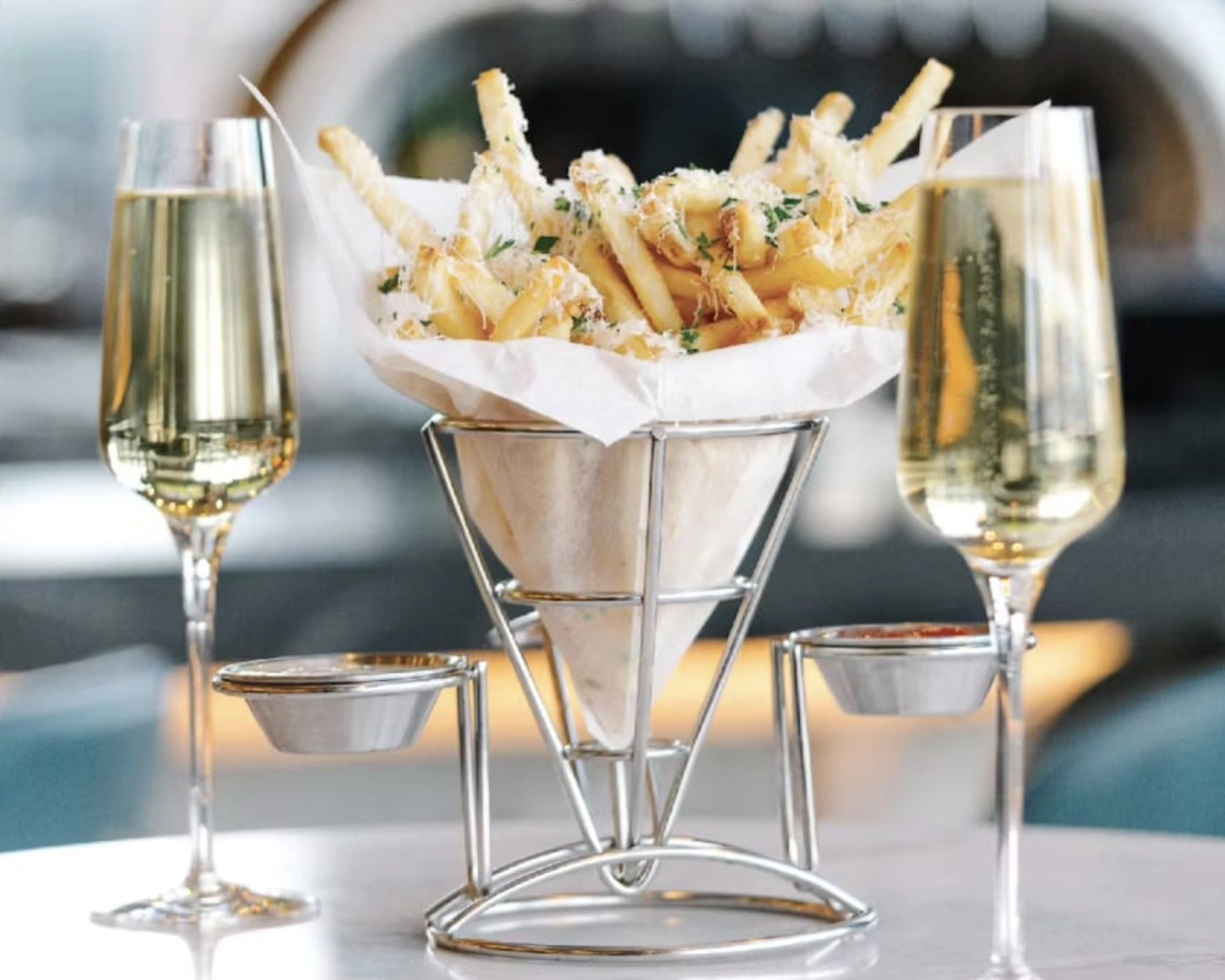 Tuscan Kitchen: Bubbles and Truffles