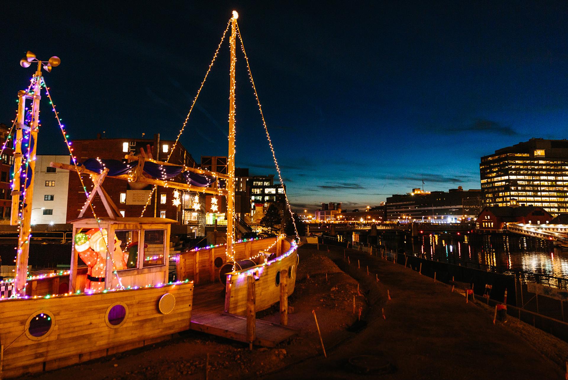 Martin’s Park: Annual Ship Lighting