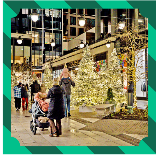 Seaport Holiday Stroll Shopping