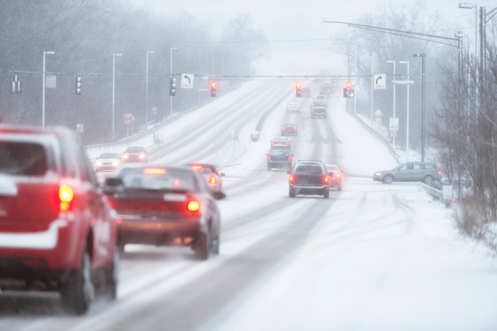 Cars driving in the snow: 0W30 provides better col-weather performance than 5W30 oil