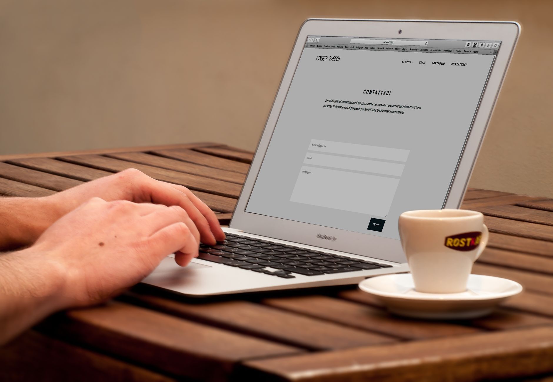 Freelance Web Developer for Small Business: Is the Fit Right?