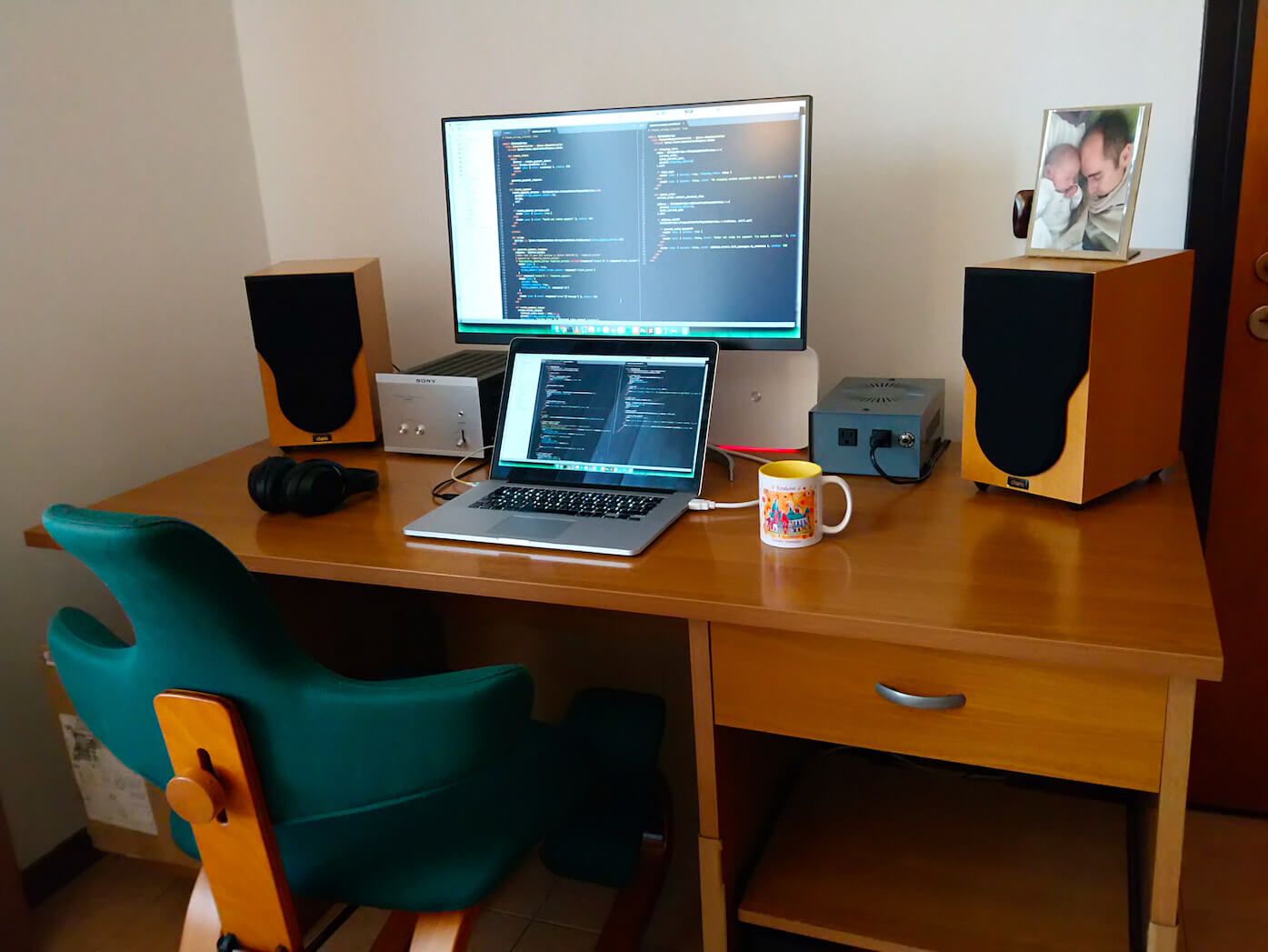 Andrea Longhi's home office setup