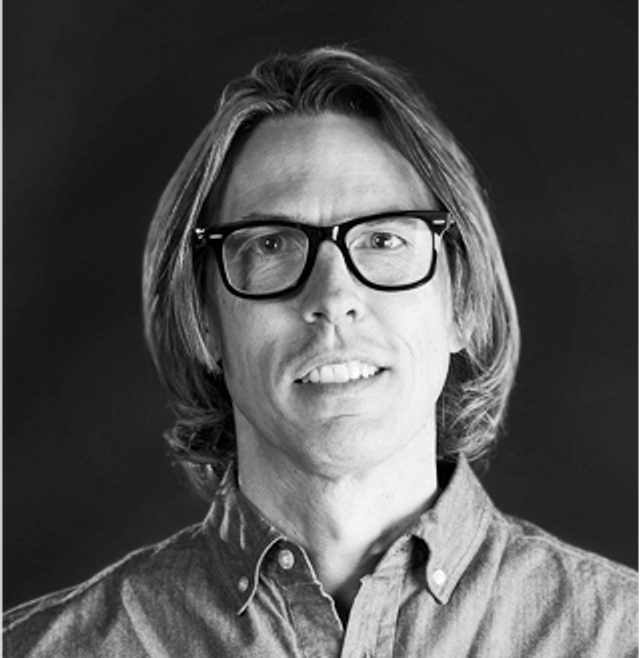 a headshot of Scott Schroeder