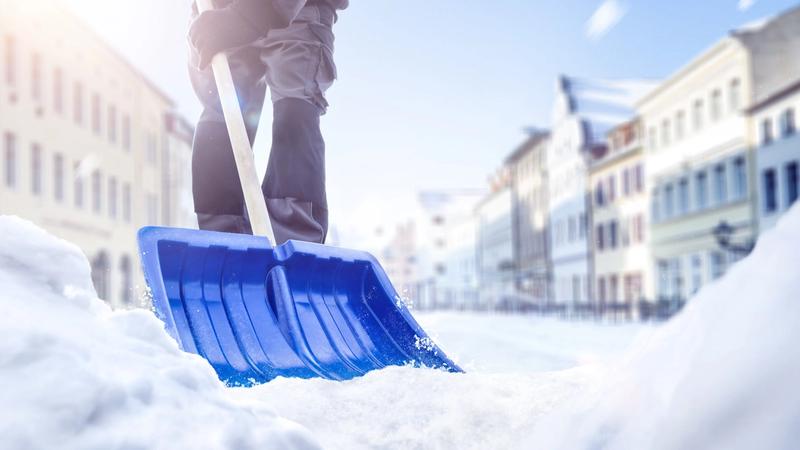 Winterdienst & Verkehrssicherungspflicht: Was Eigentümer wissen müssen