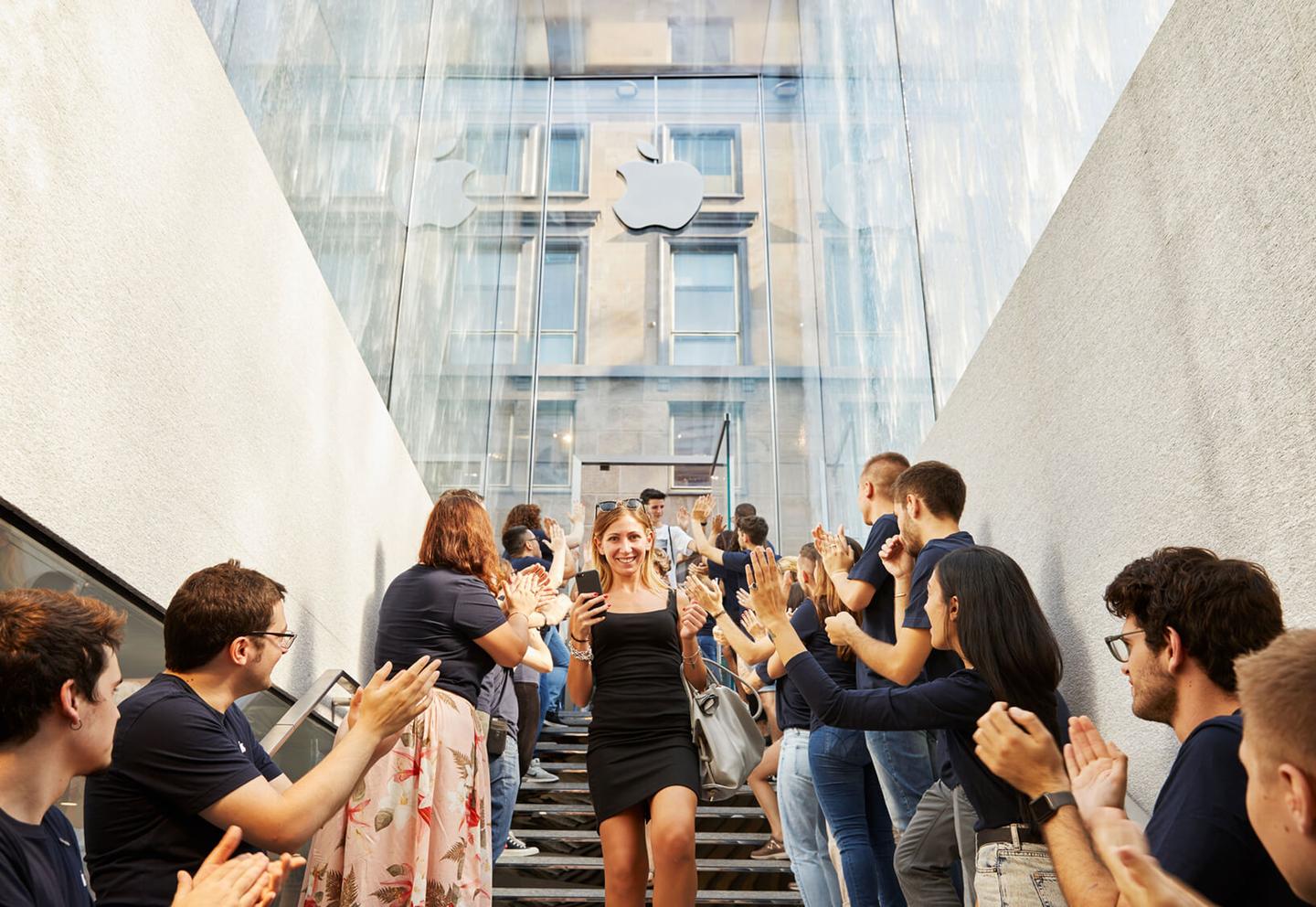 Apple's Top 7 Leaders Share Their Approach to Feedback
