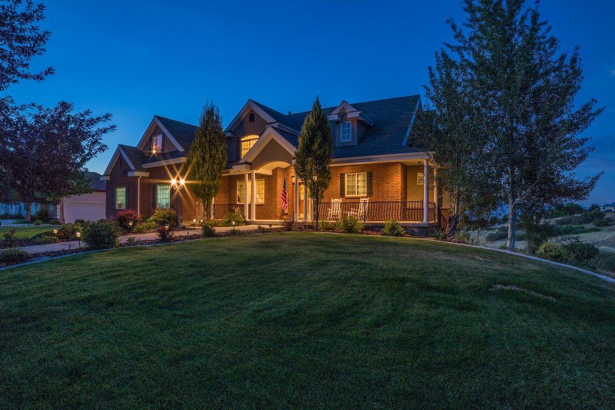 Czym jest cena samochodu pod dom