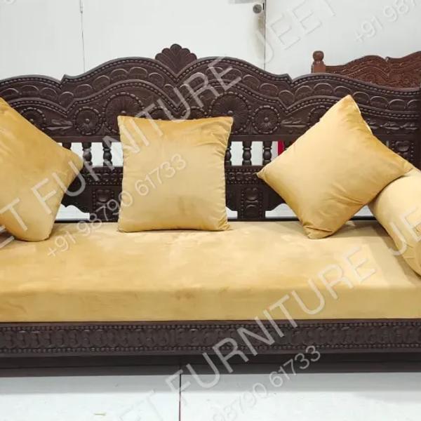 Golden Era Wooden Jhula