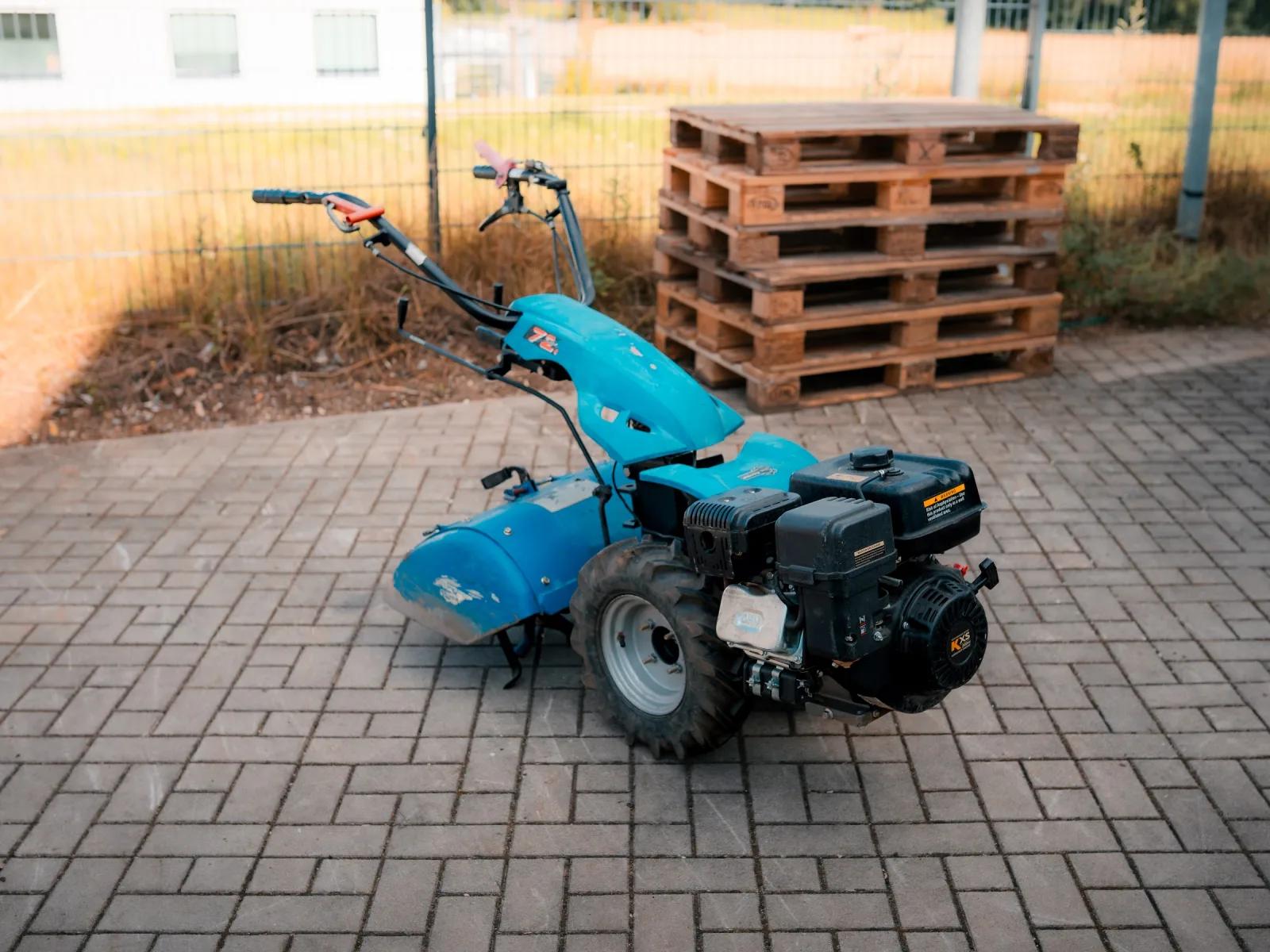 Gartenfräse BSC (klein) – Mietgerät bei Bader Powersports in Neumarkt
