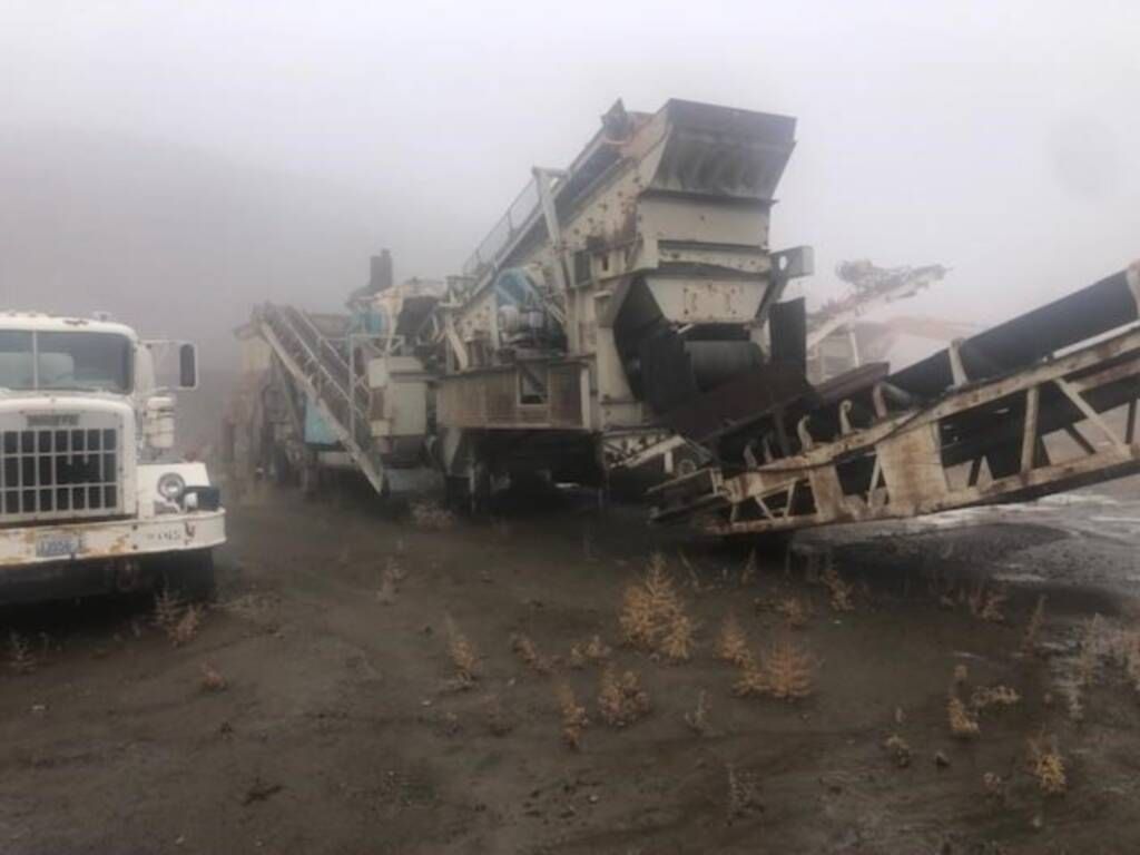 Used BEAR CLAW Crushers W200RDS