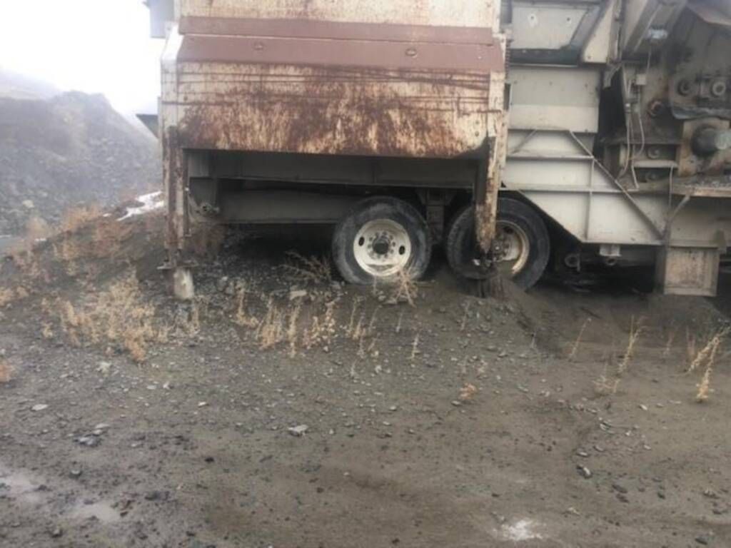 Used BEAR CLAW Crushers W200RDS