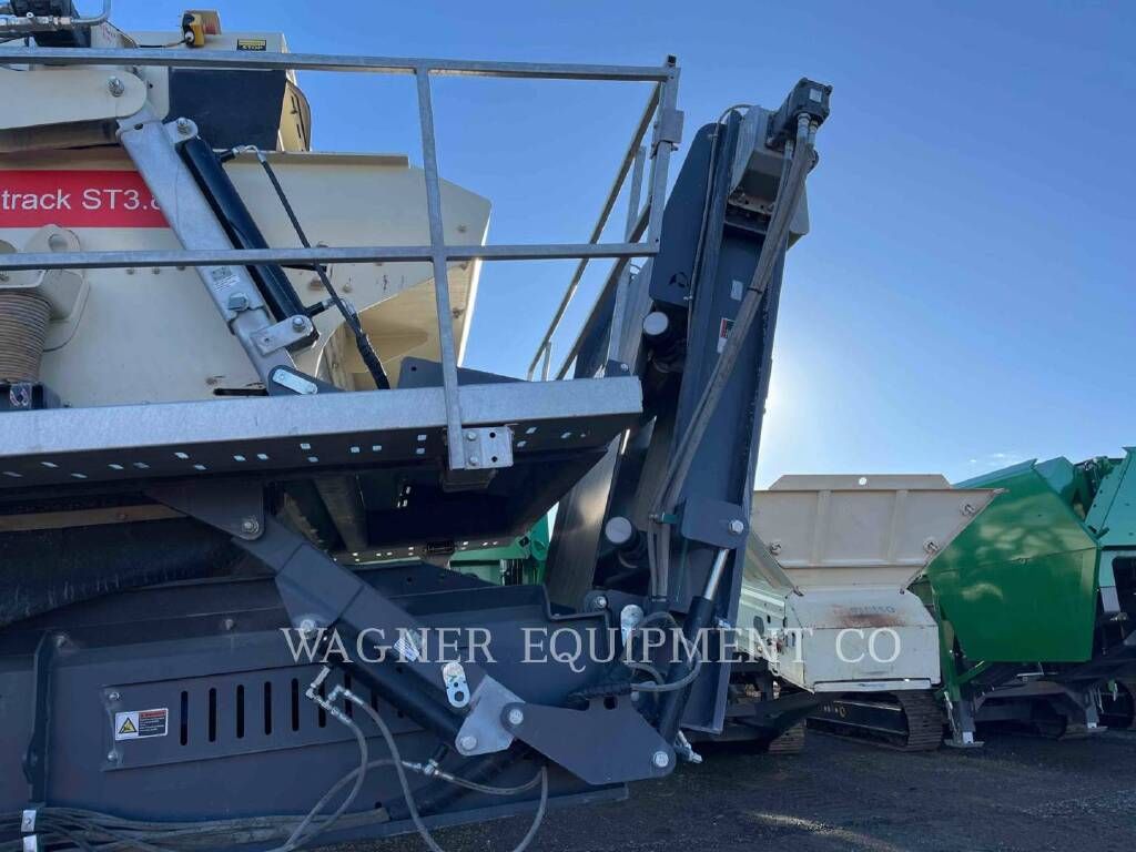 Used 2022 METSO Crushers ST3.8