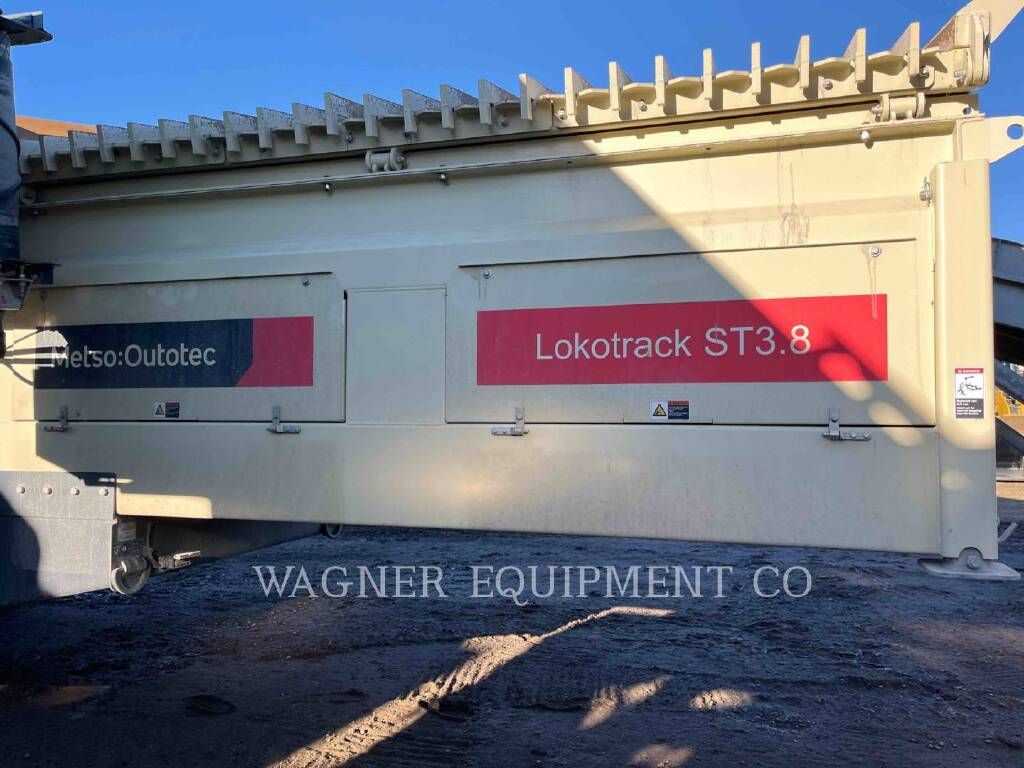 Used 2022 METSO Crushers ST3.8