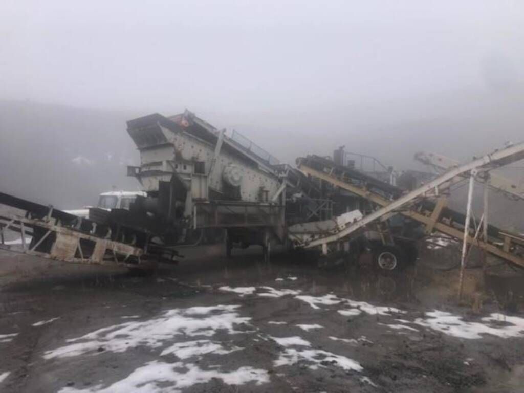 Used BEAR CLAW Crushers W200RDS