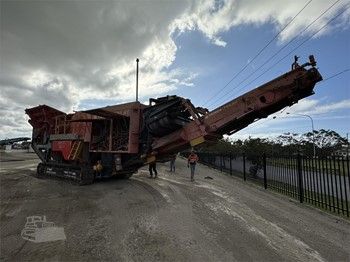 2015 TEREX FINLAY J1175