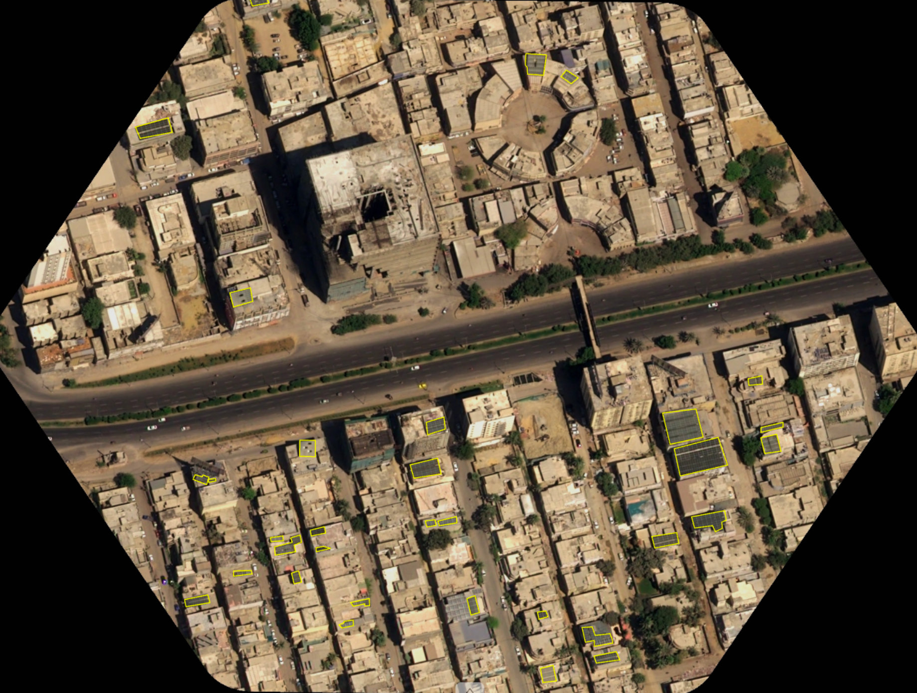 A hexagonal sample image of a Pakistani urban area ©Airbus DS (2025)