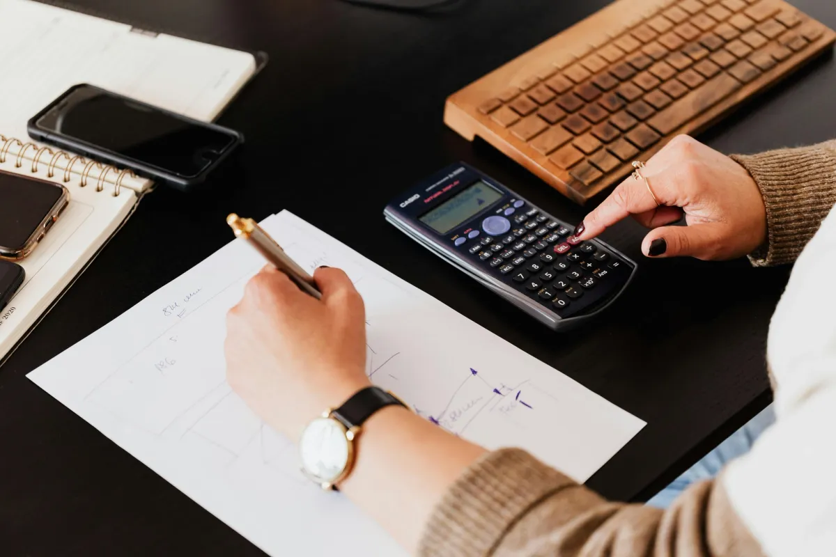 Real-Time Accounting: When Digital Signatures Meet Modern Bookkeeping