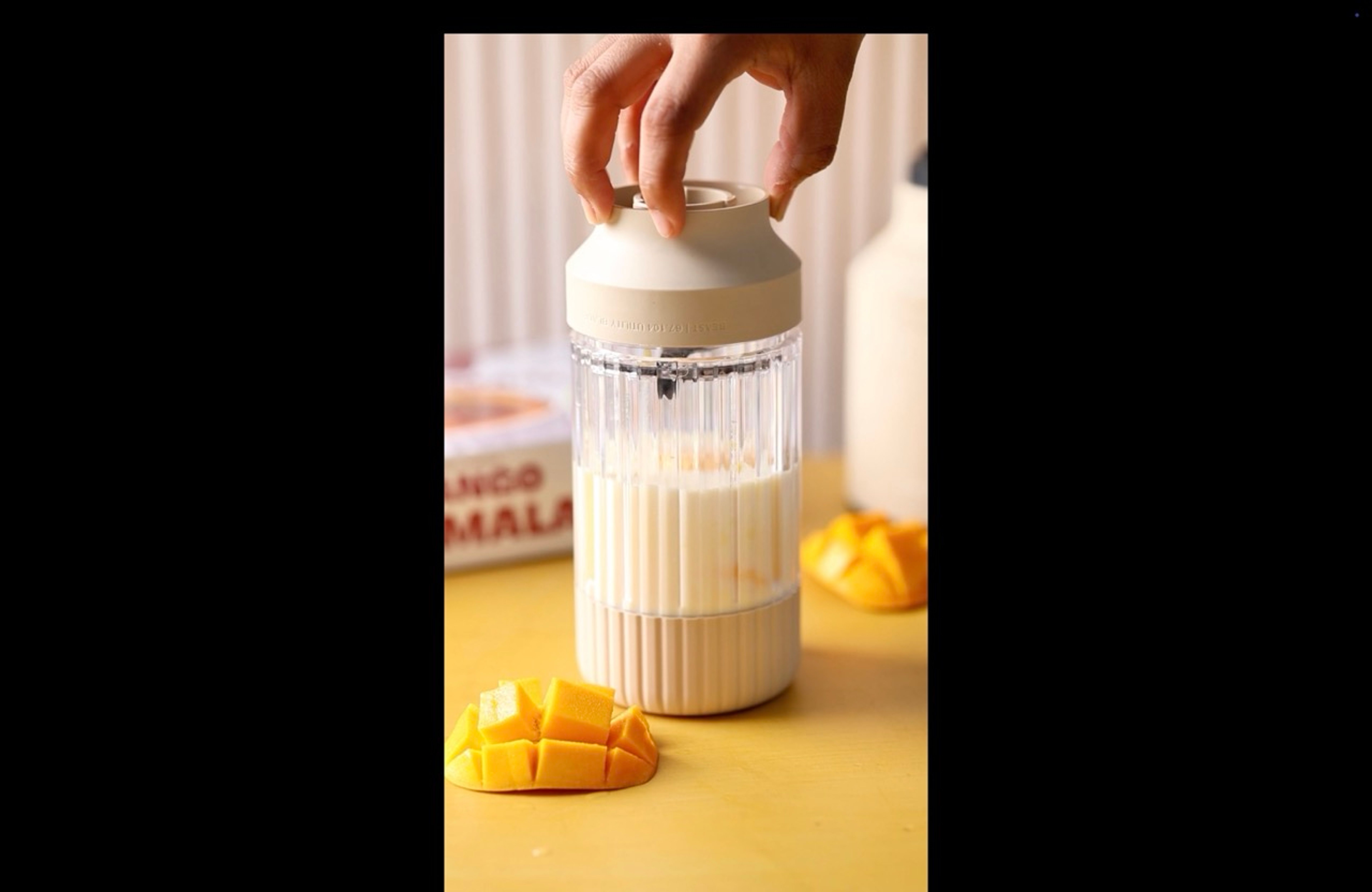 Mango Rasmalai Milkshake, step 3