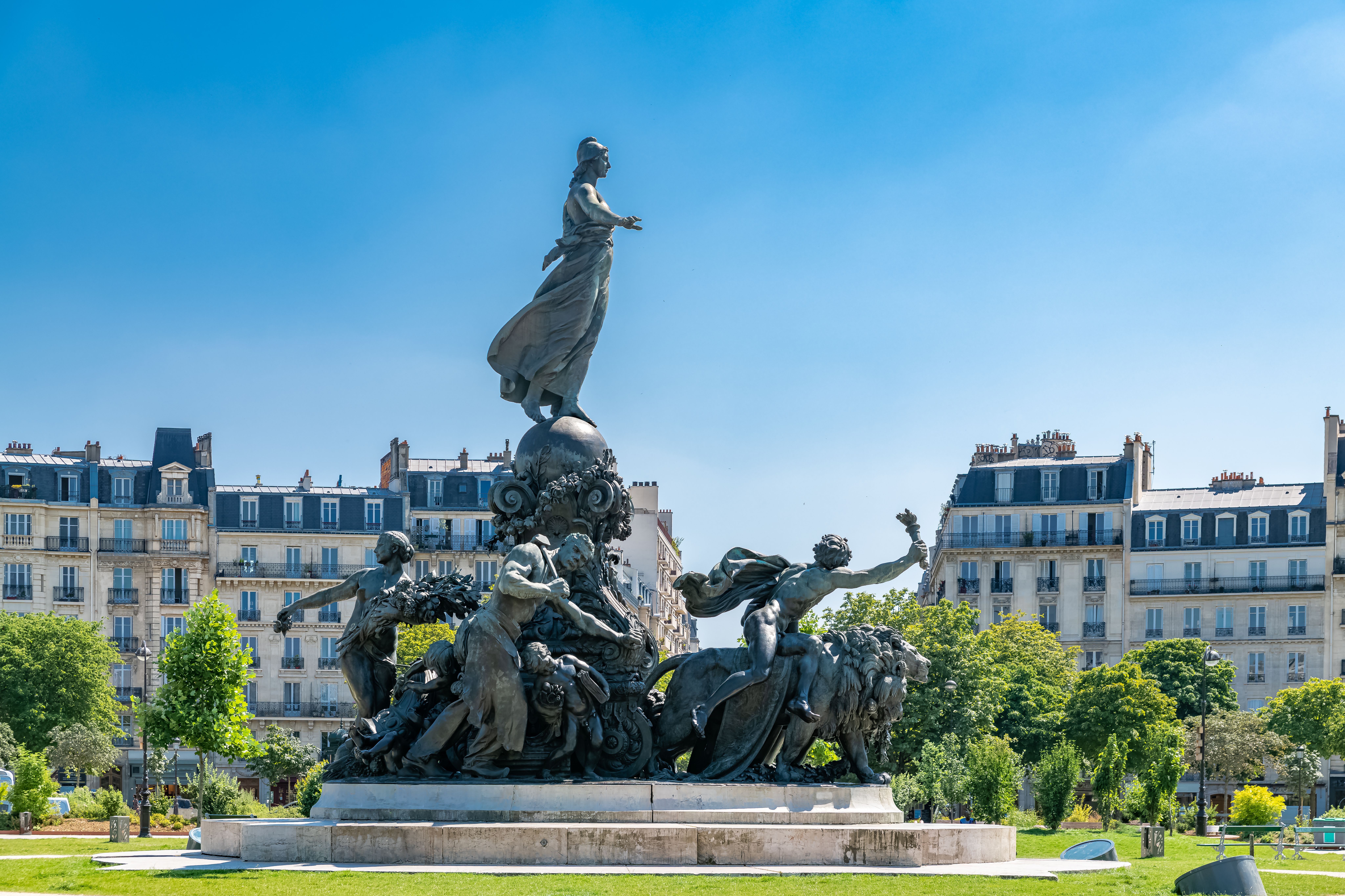 Famille expatriée japonaise appartement Paris 2026 