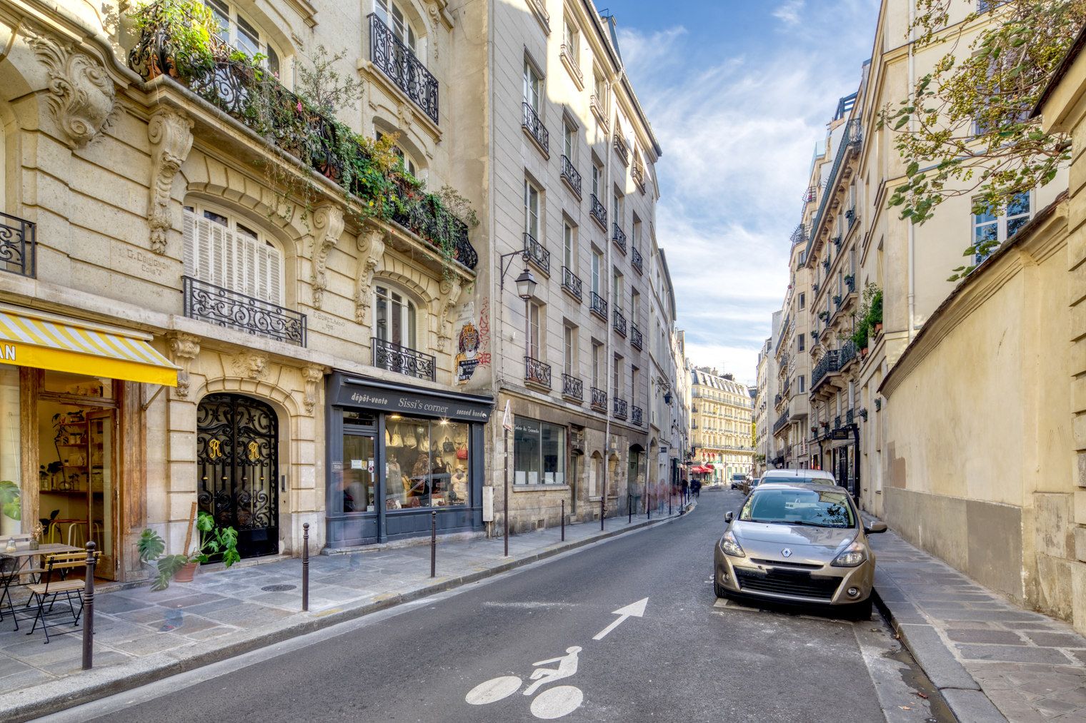 20 rue des Tournelles • Extérieur
