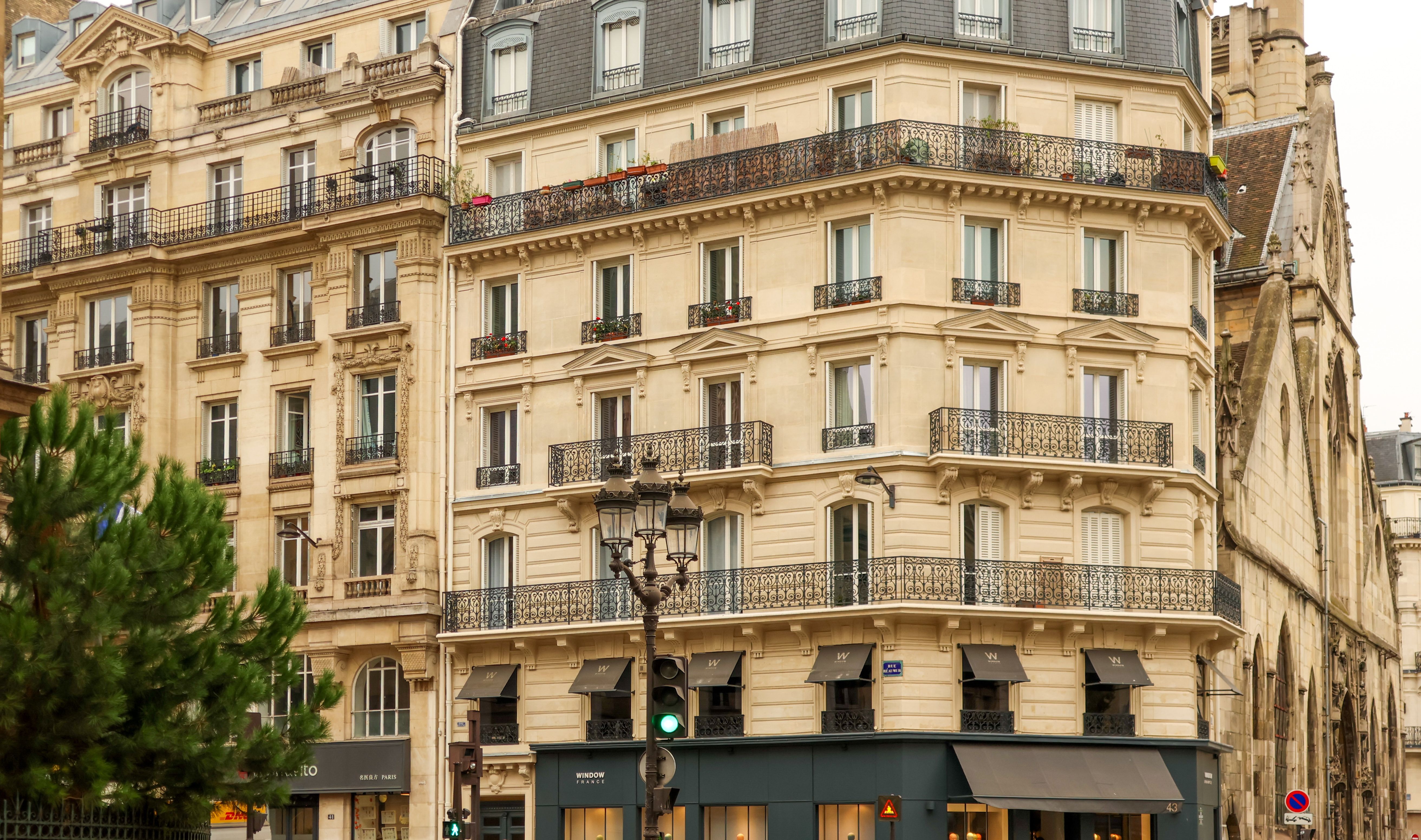 Social security registration expat France 2026