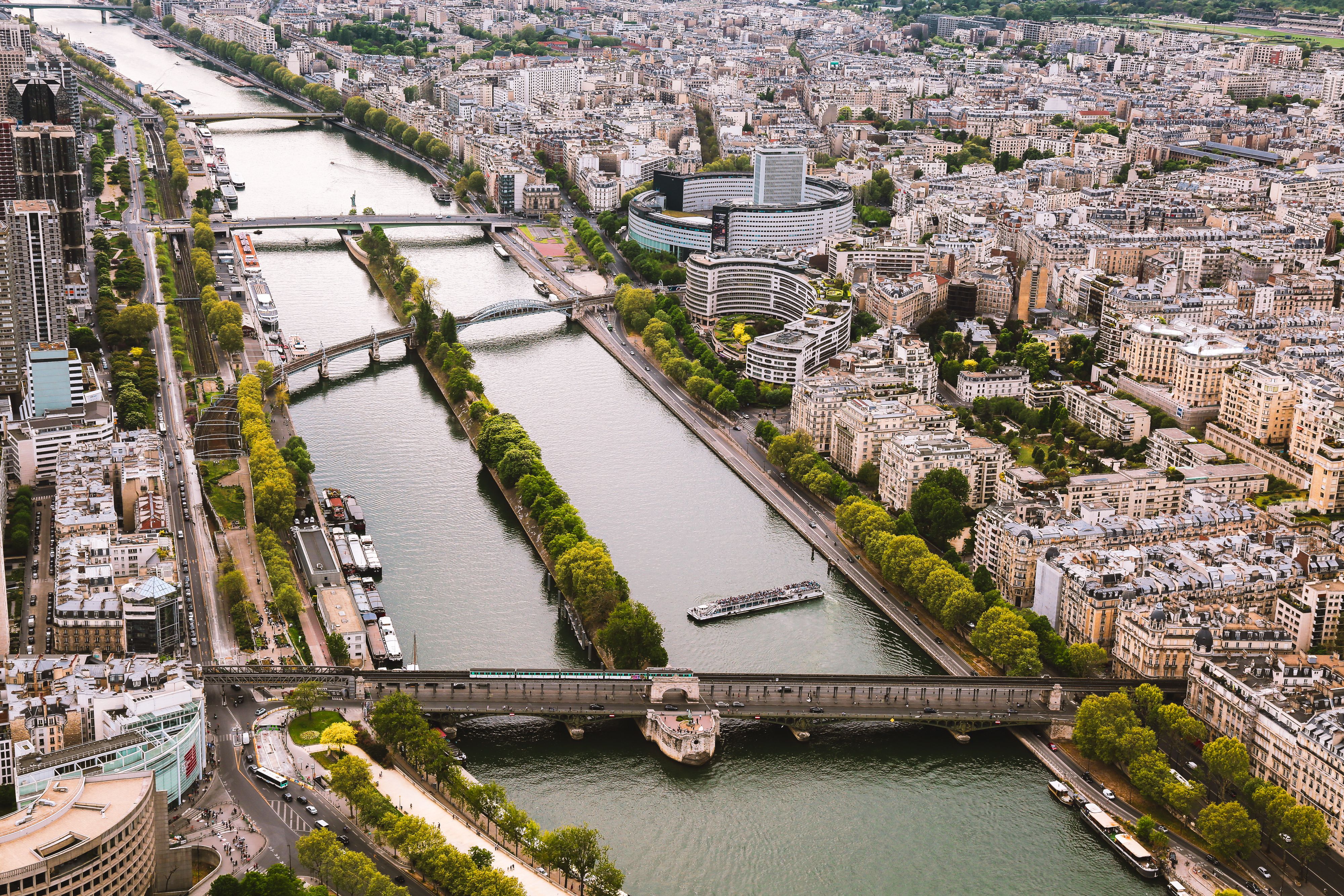 16e arrondissement Paris relocation famille 2026