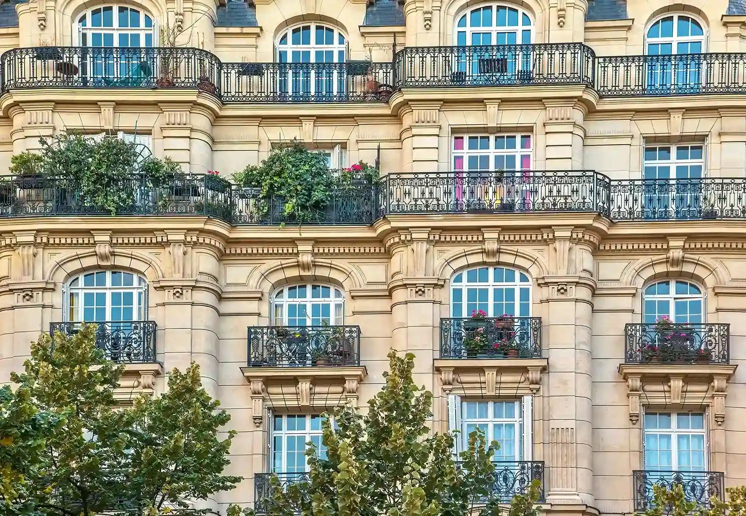 Comment louer un appartement à Paris en tant qu’étranger ? Guide complet