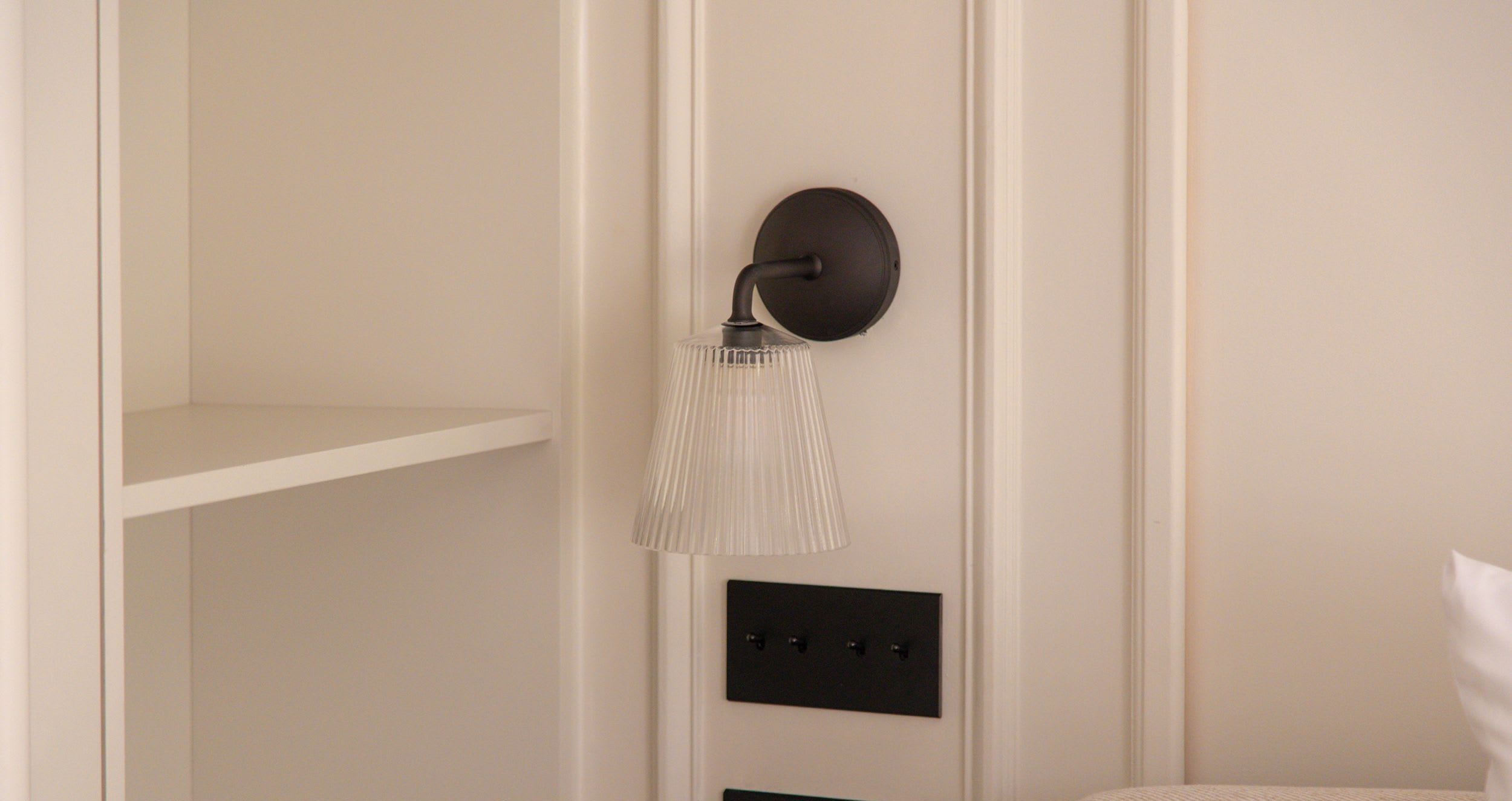 Appartement deux chambres rénové quai Malaquais, Saint-Germain, Paris 6e