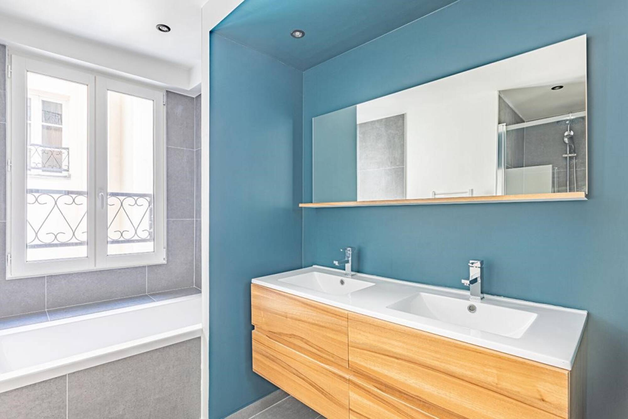 Rue Richer • Salle de bain