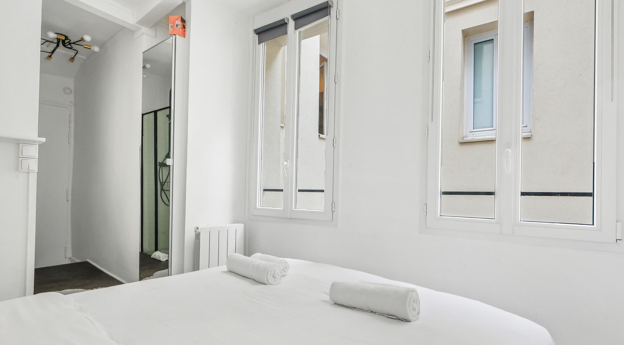 Appartement parisien lumineux et entièrement meublé