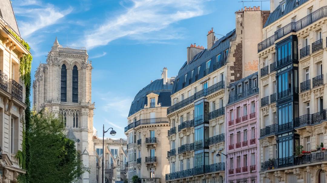 Paris expat apartment search process 
