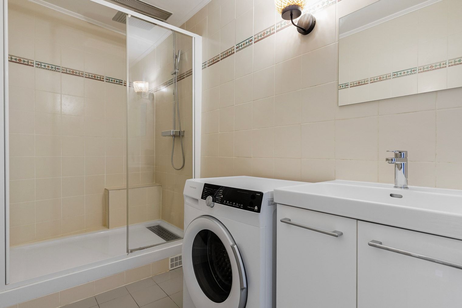 Boulevard Saint-Michel • Salle de bain