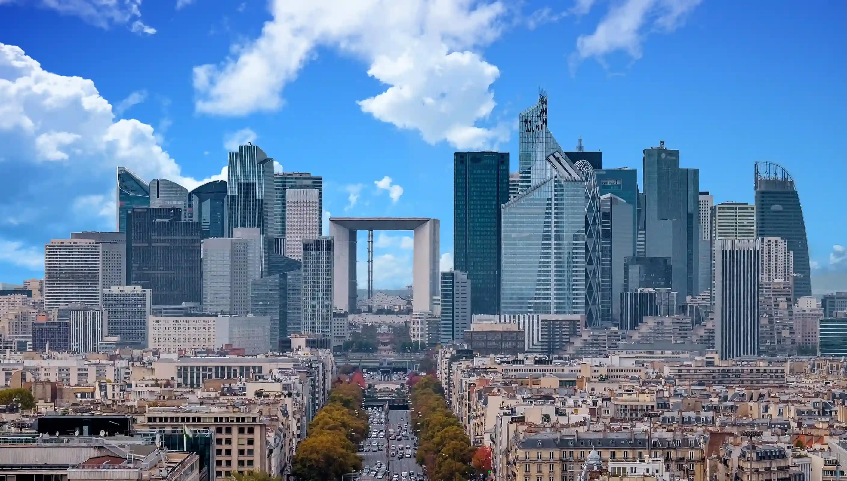 Quartier économique de la défense, deuxième quartier d'affaires le plus attractif en Europe