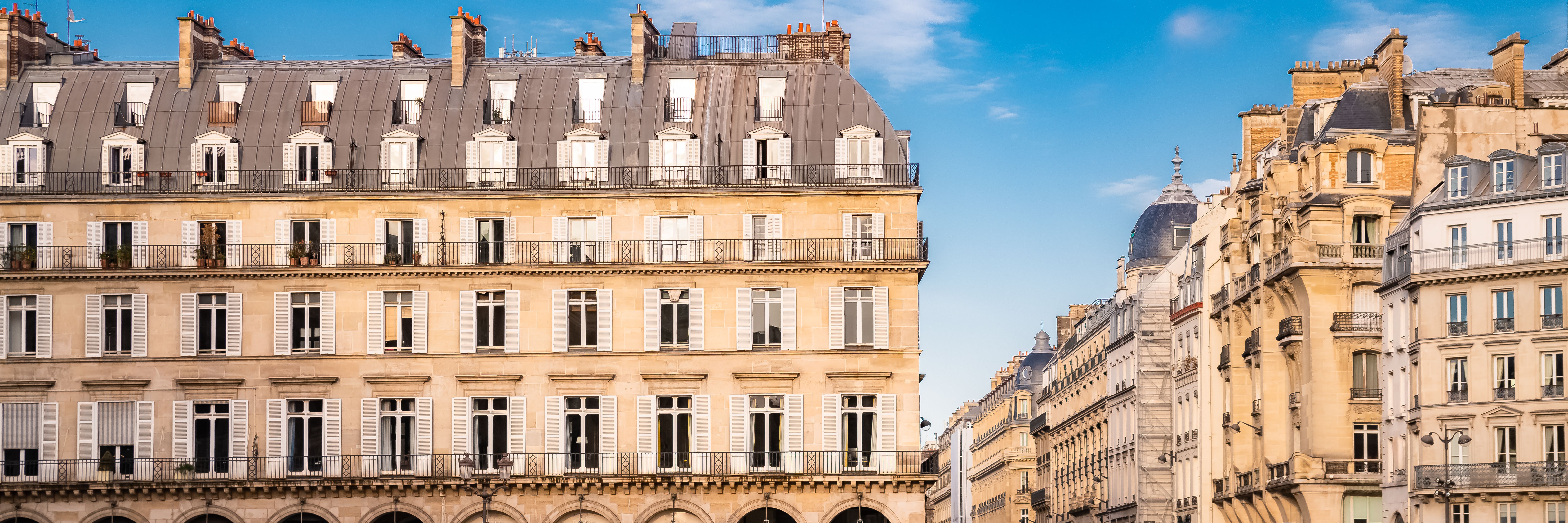 Why Shopping Access Matters When Choosing a Paris Apartment