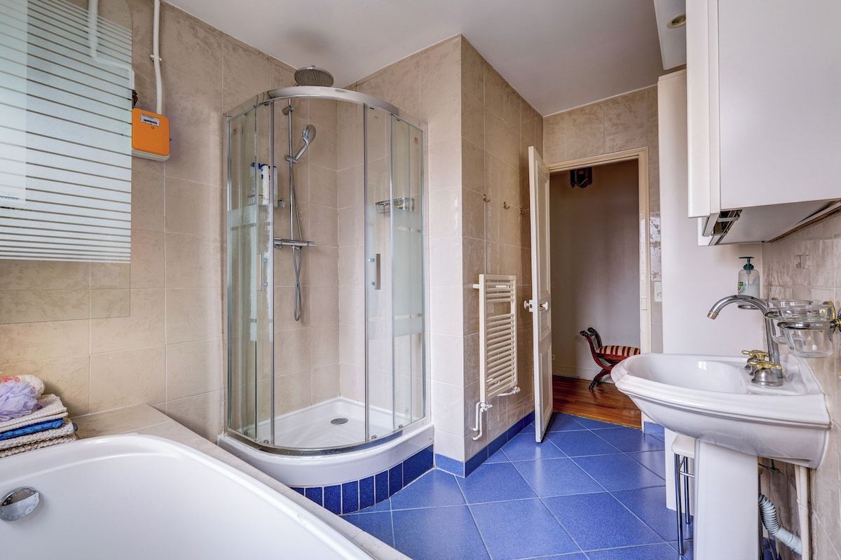 58 boulevard Barbès - Salle de bain