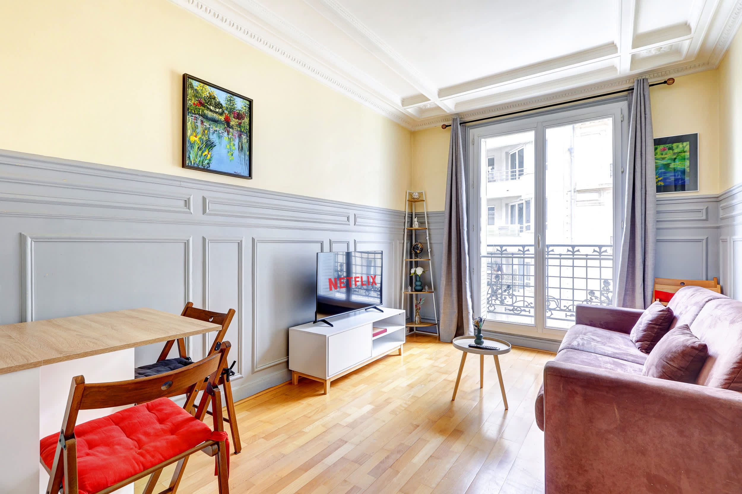 Elegant apartment on Rue Nocard
