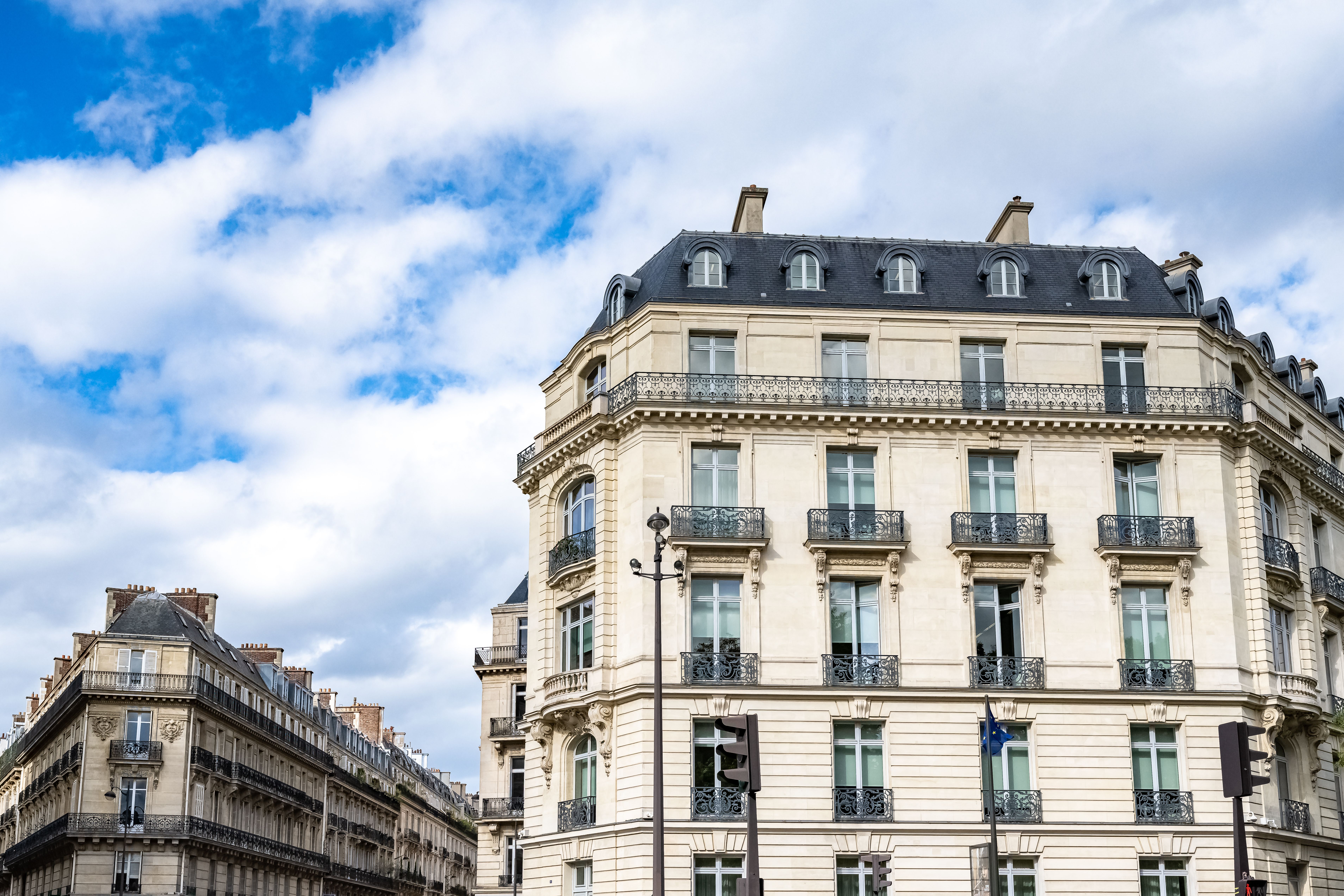 Payment methods in France for expats
