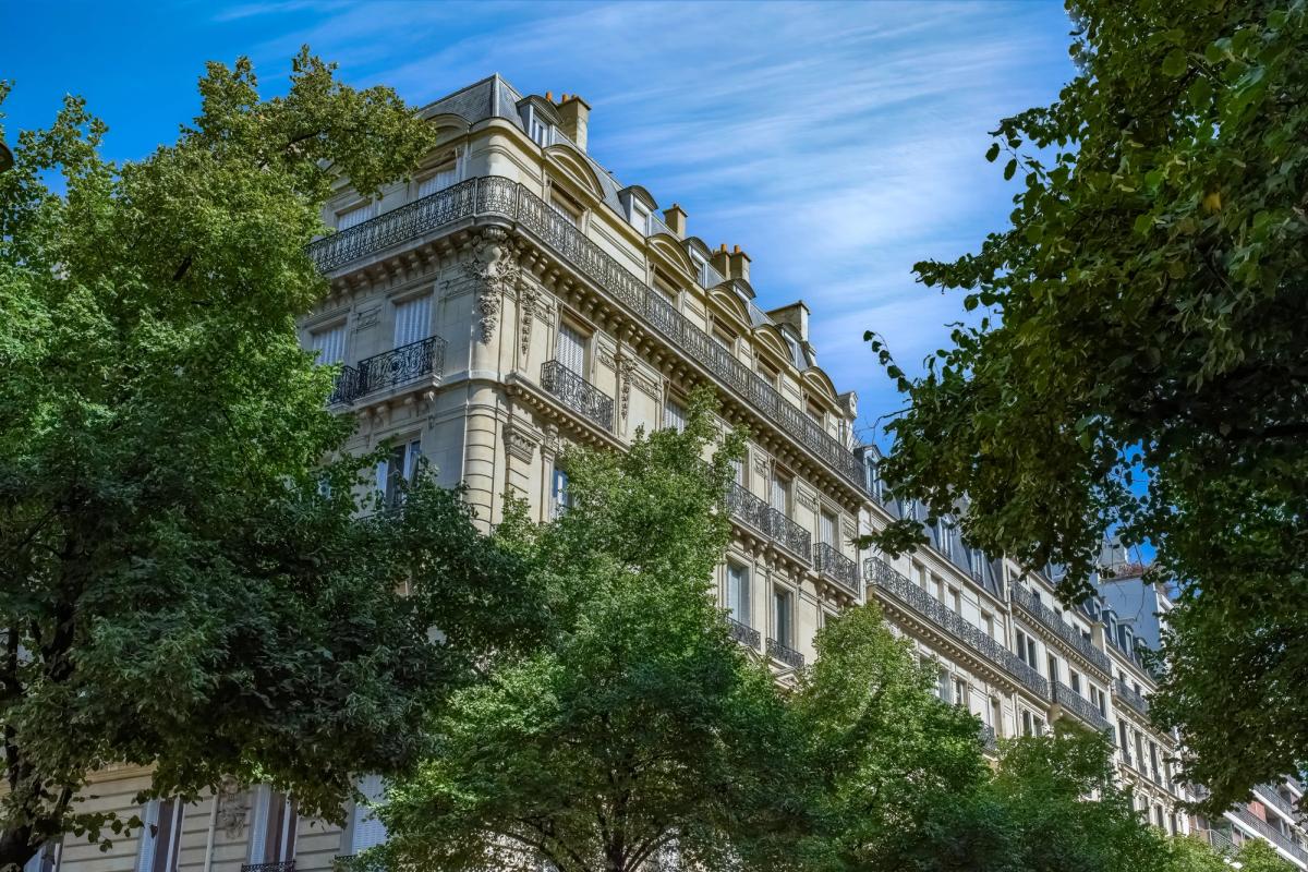 Estimation du marché parisien avec Estate in Paris