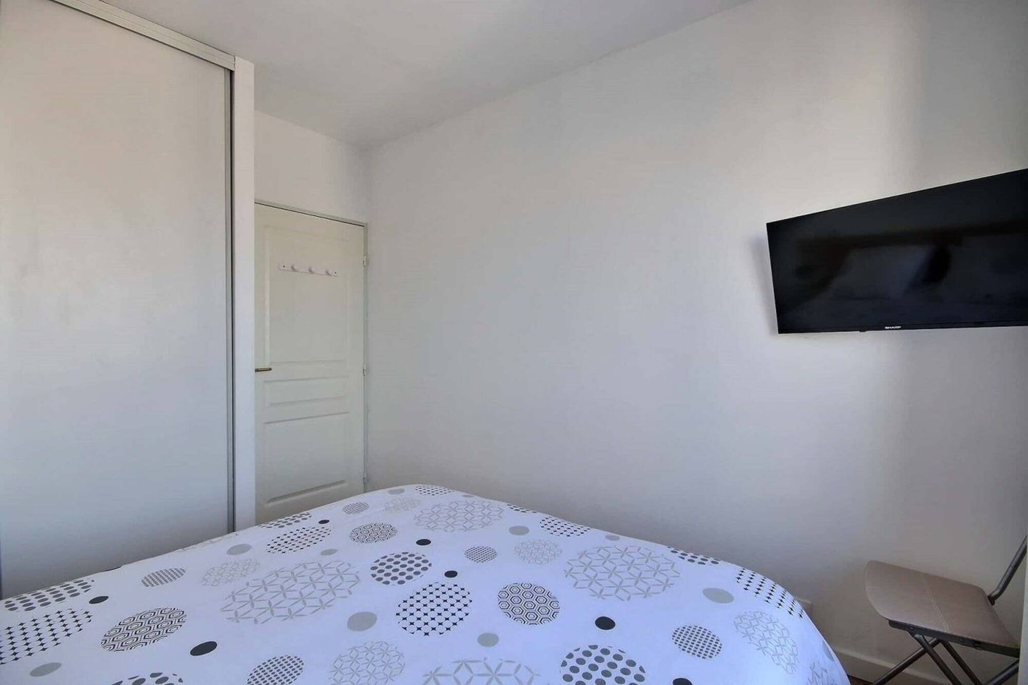 Rue Sibuet • Chambre