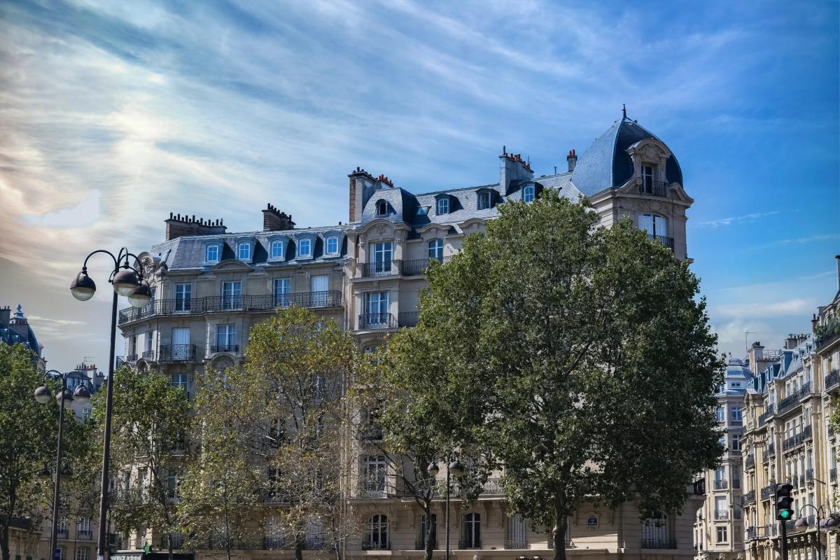 Beaux immeubles place de Breteuil