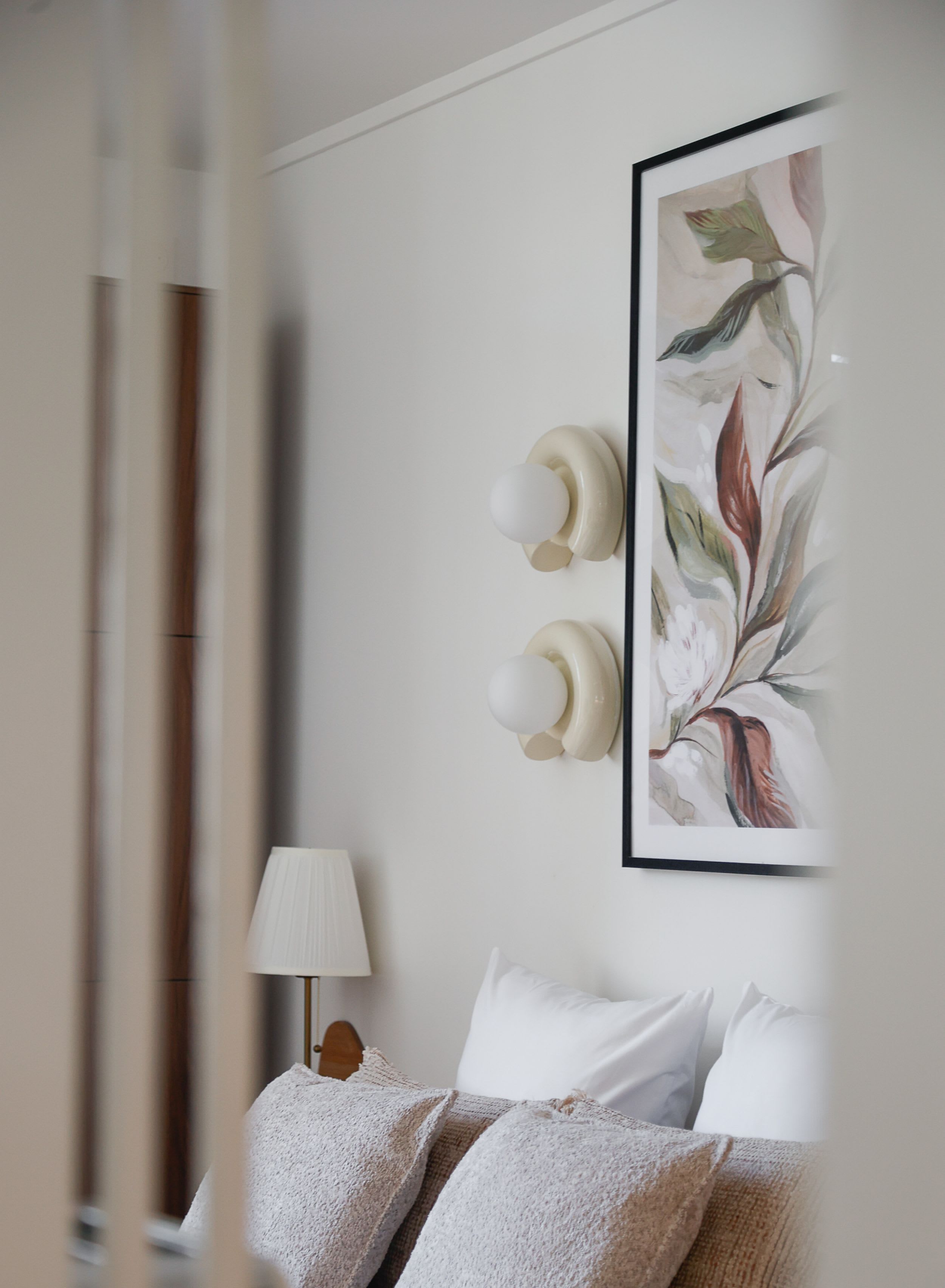 Bright contemporary furnished apartment Paris 15th