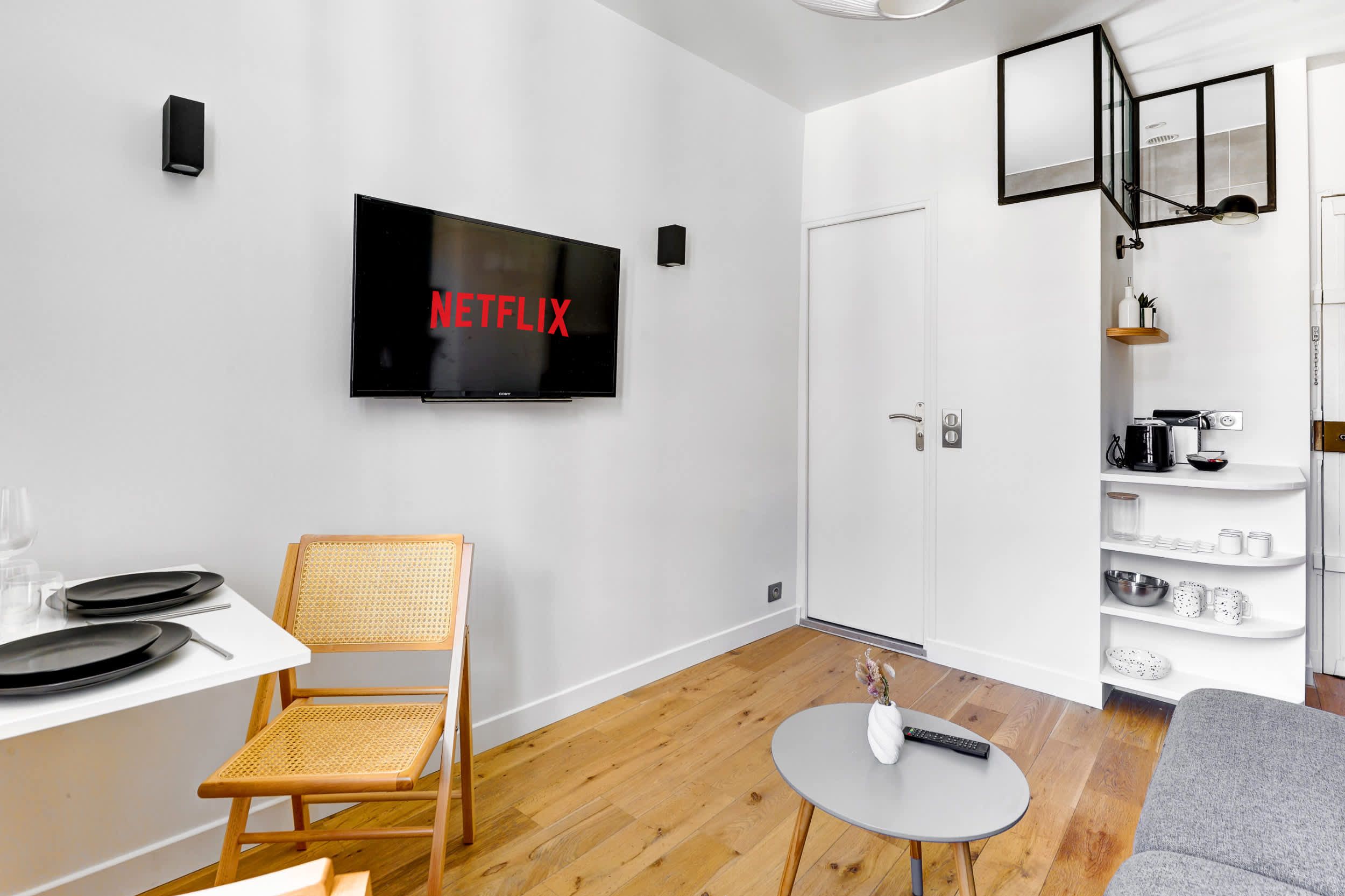 Studio rénové rue Charlot, Marais Paris
