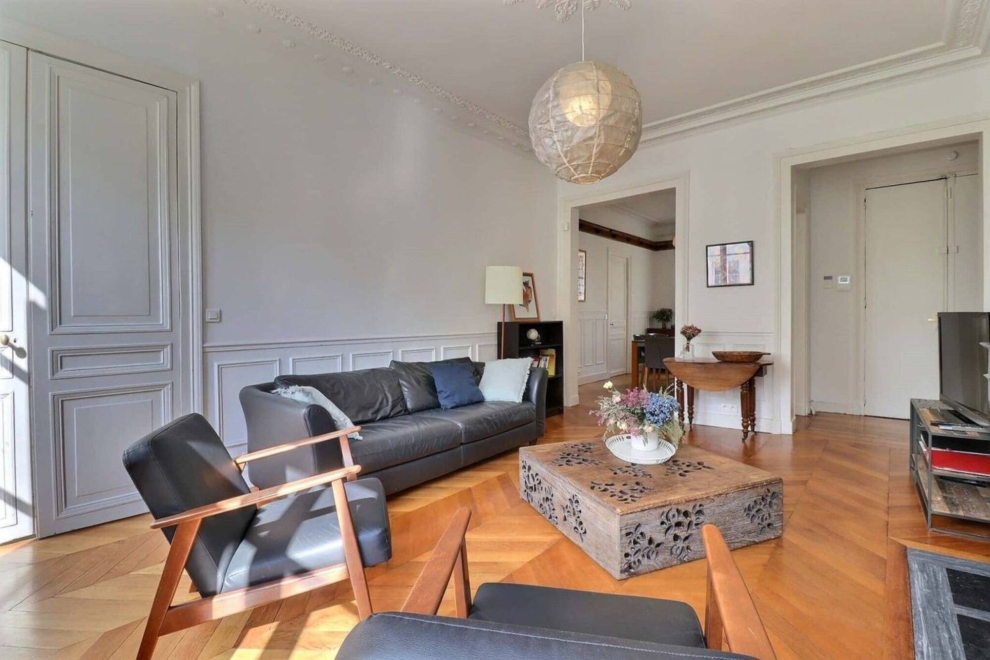 Rue de Bourgogne • Salon