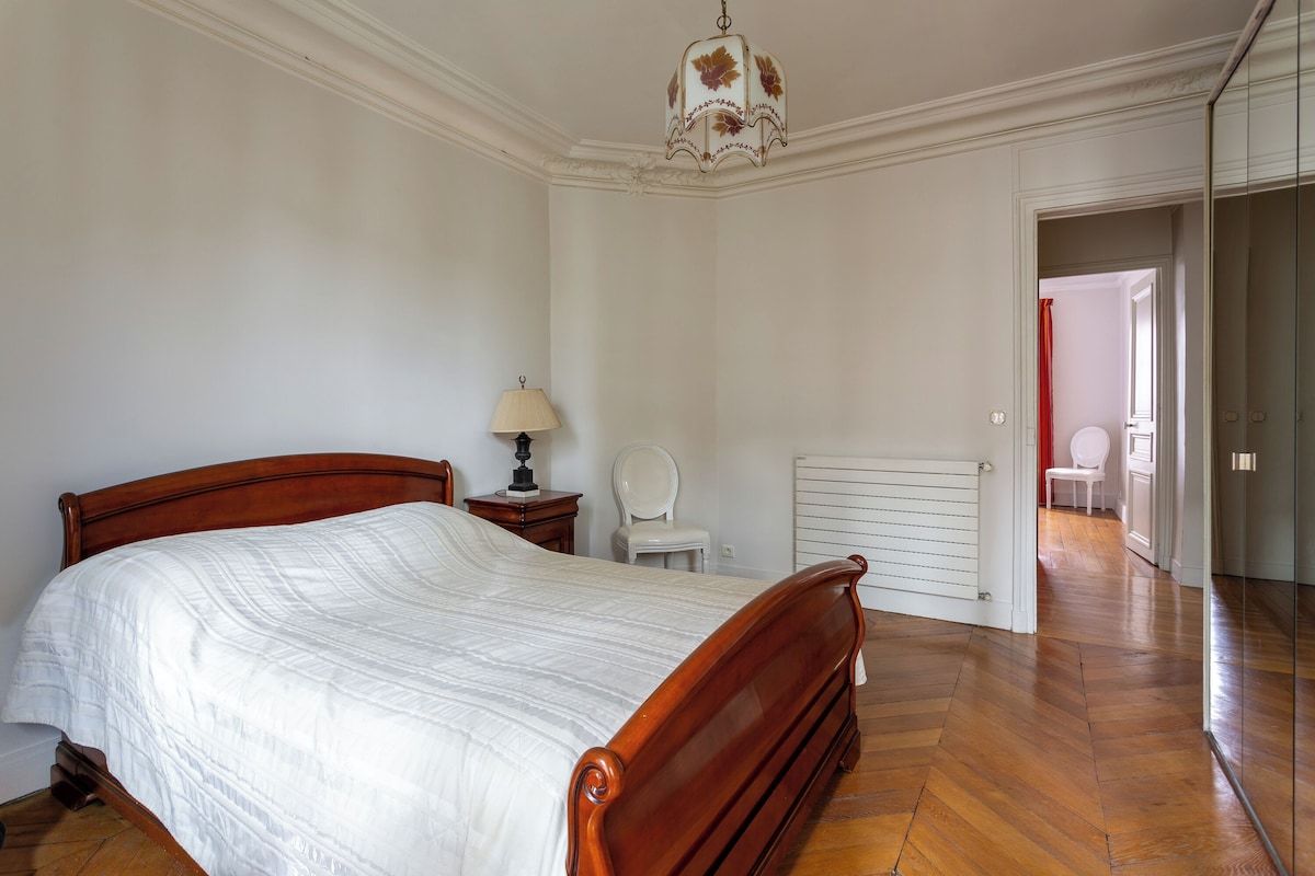 58 boulevard Barbès - Chambre
