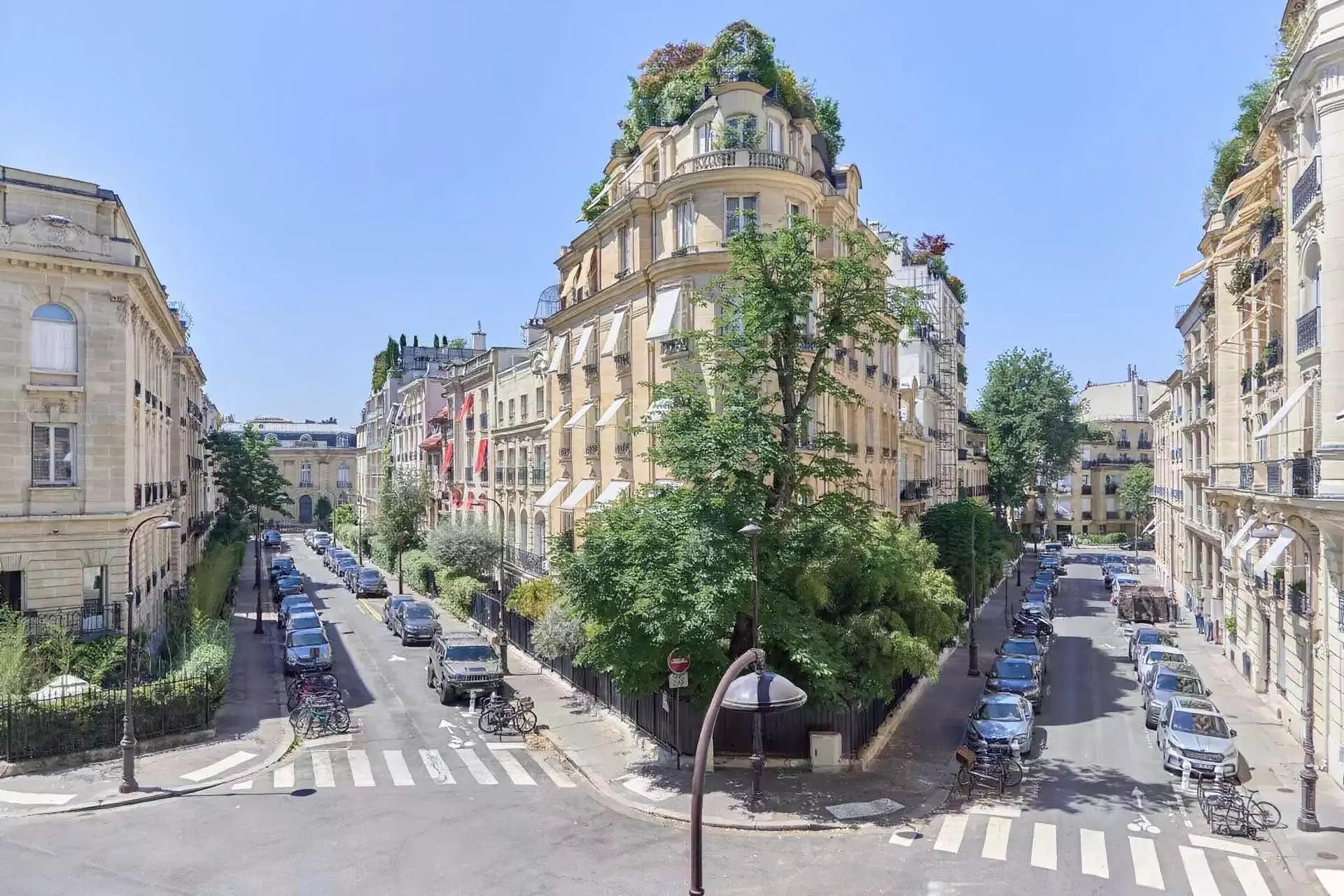 Bright fully furnished Paris apartment with elegant interiors, spacious living areas, balcony access, and comfortable amenities.