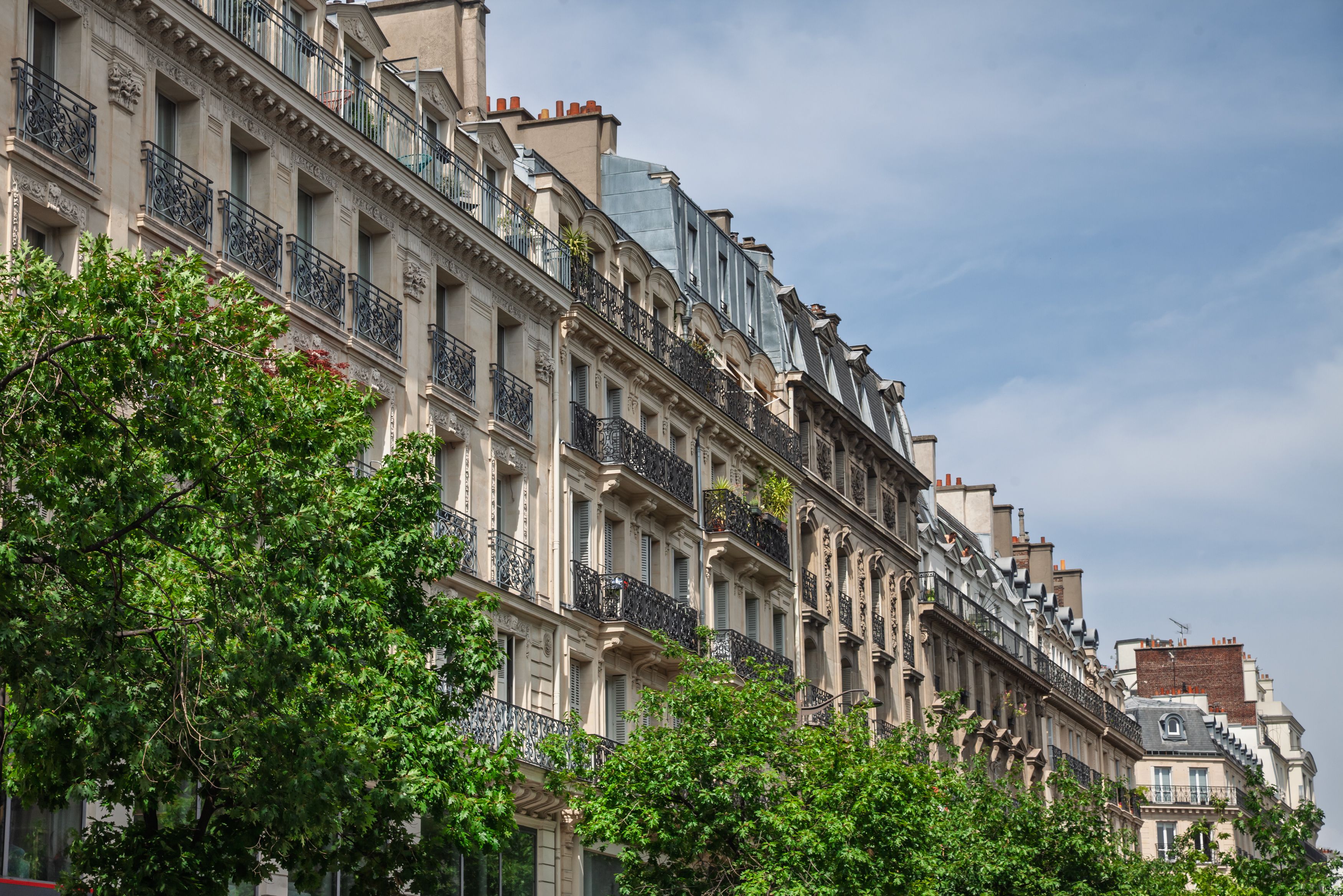Appartement meublé vs vide Paris 2026