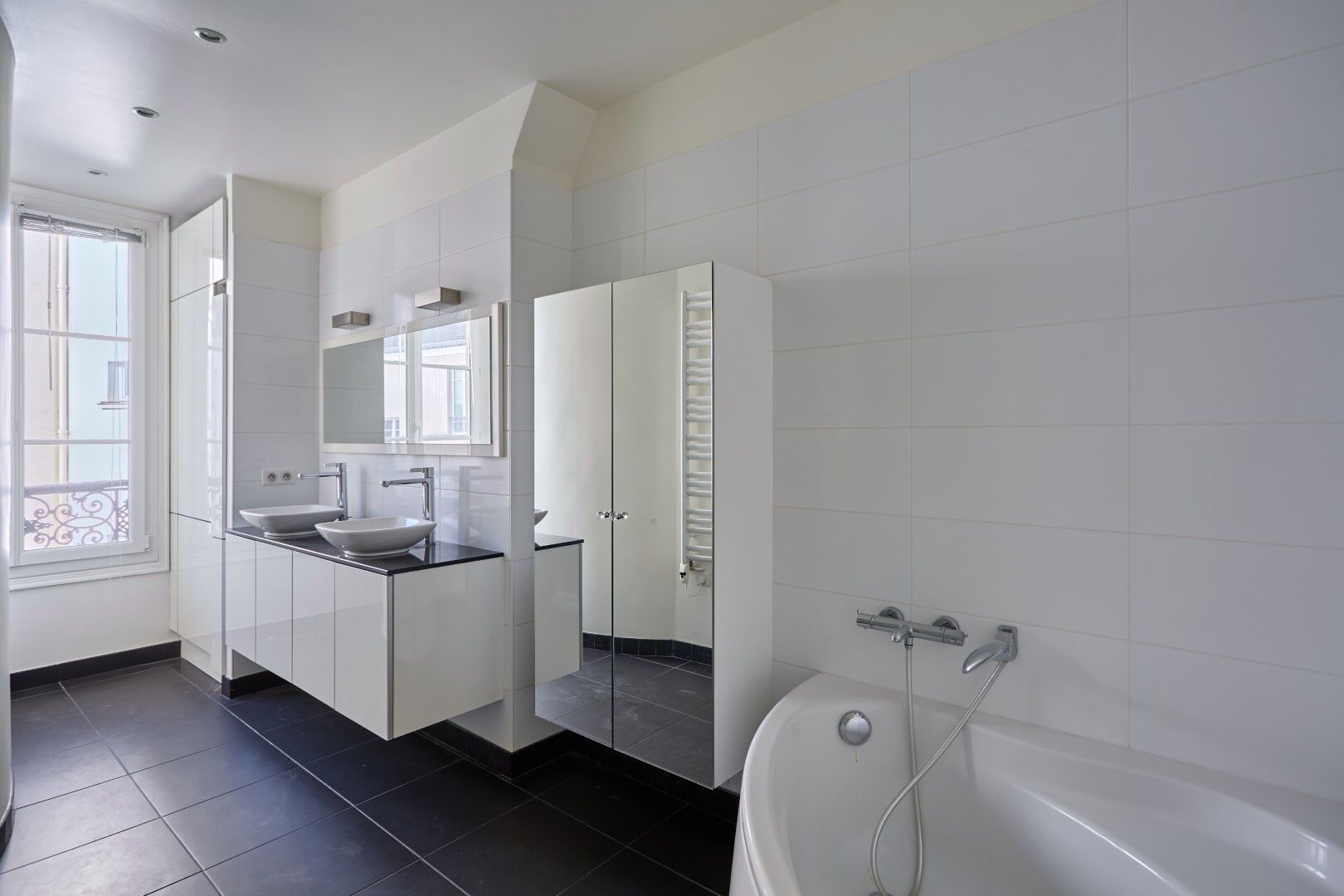 Saint Philippe du Roule • Salle de bain