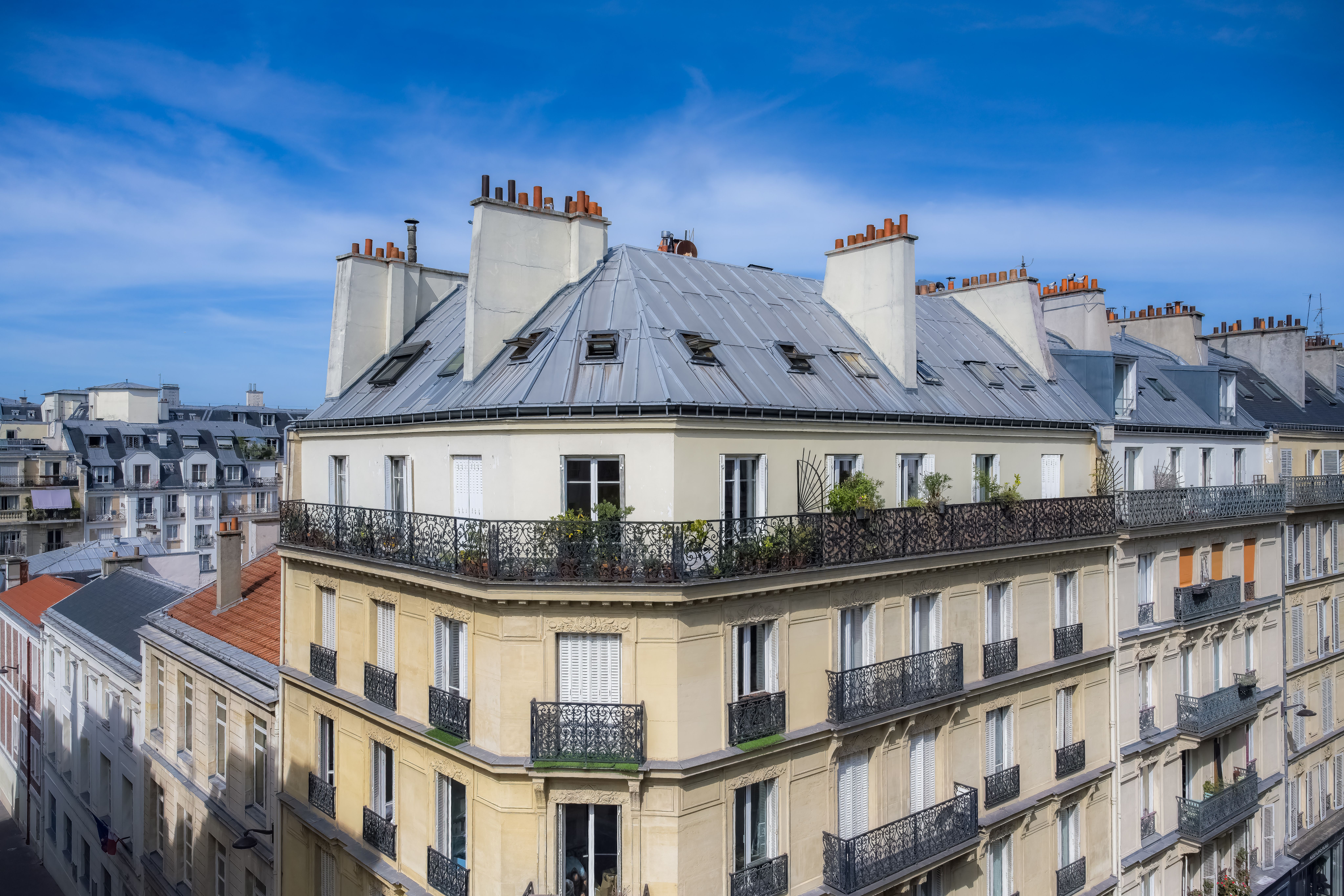 Building a rental dossier for Paris landlords